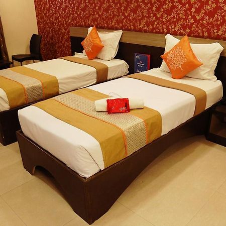 Oyo Rooms Yerwada Chowk プネ エクステリア 写真