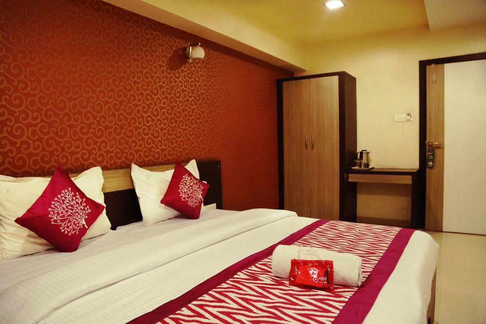 Oyo Rooms Yerwada Chowk プネ エクステリア 写真