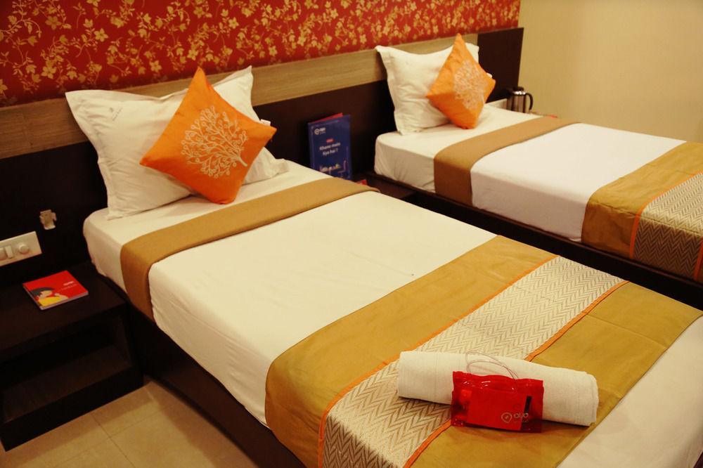 Oyo Rooms Yerwada Chowk プネ エクステリア 写真